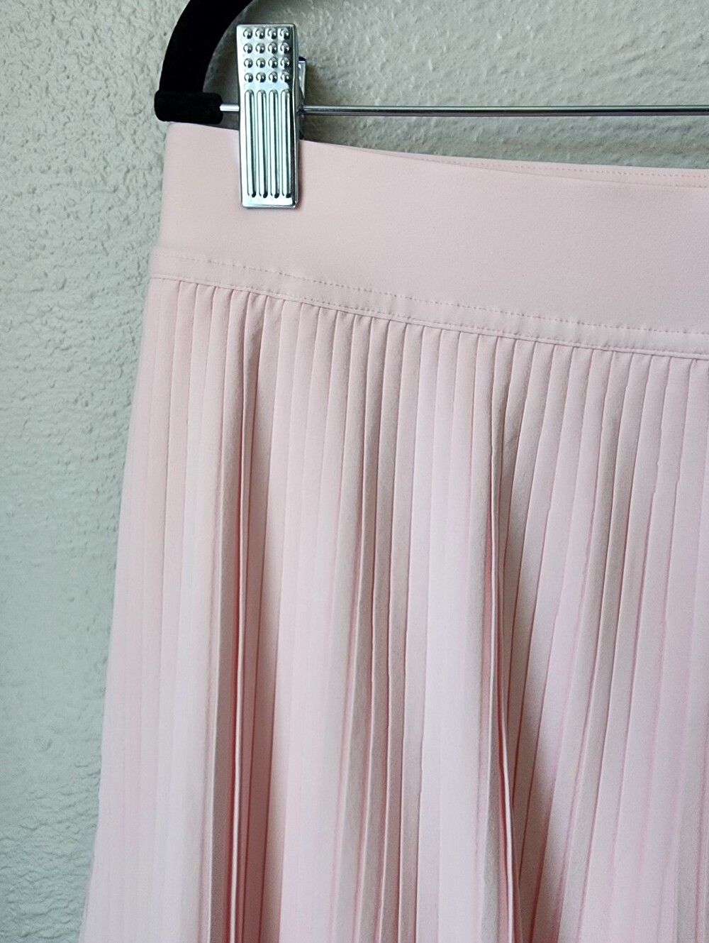 Lululemon Varsity HR Pleated Tennis Skirt Size 12 In Strawberry Milkshake NWT - Picture 2 of 6